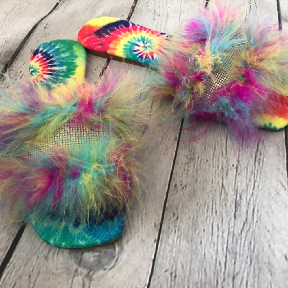 Faux feather and rhinestone tie dye sandals